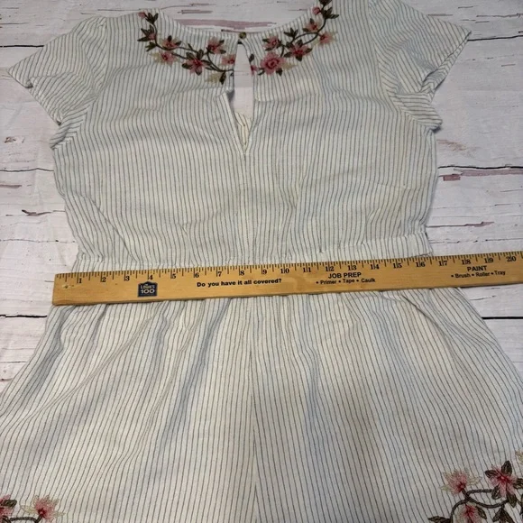 American Eagle Outfitters White Striped Floral Embroidered Romper - Picture 10 of 10